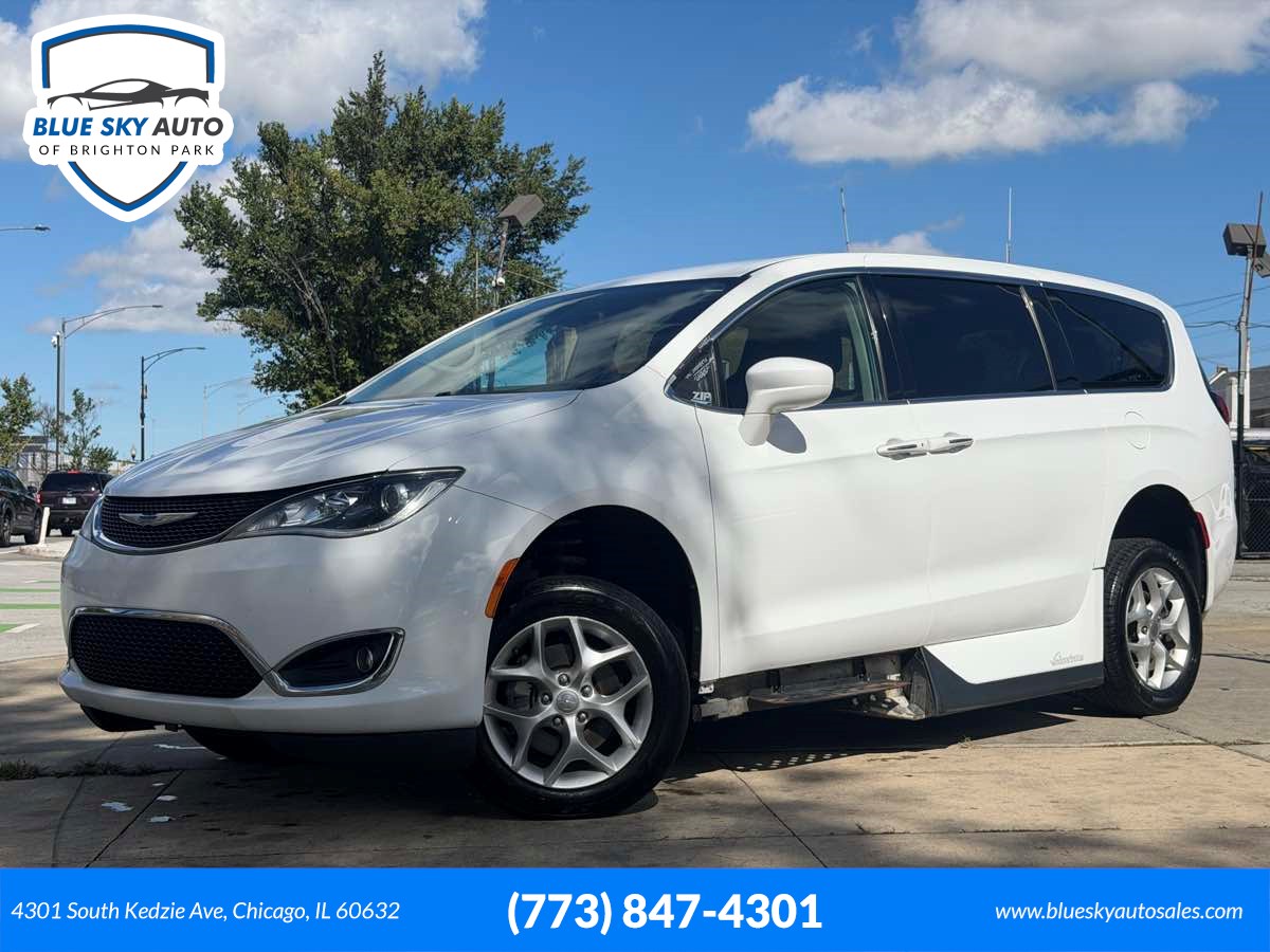 2018 Chrysler Pacifica Touring Plus
