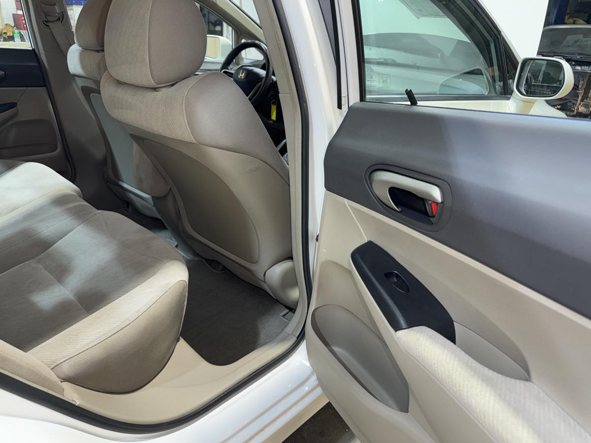 2010 Honda Civic LX photo 20