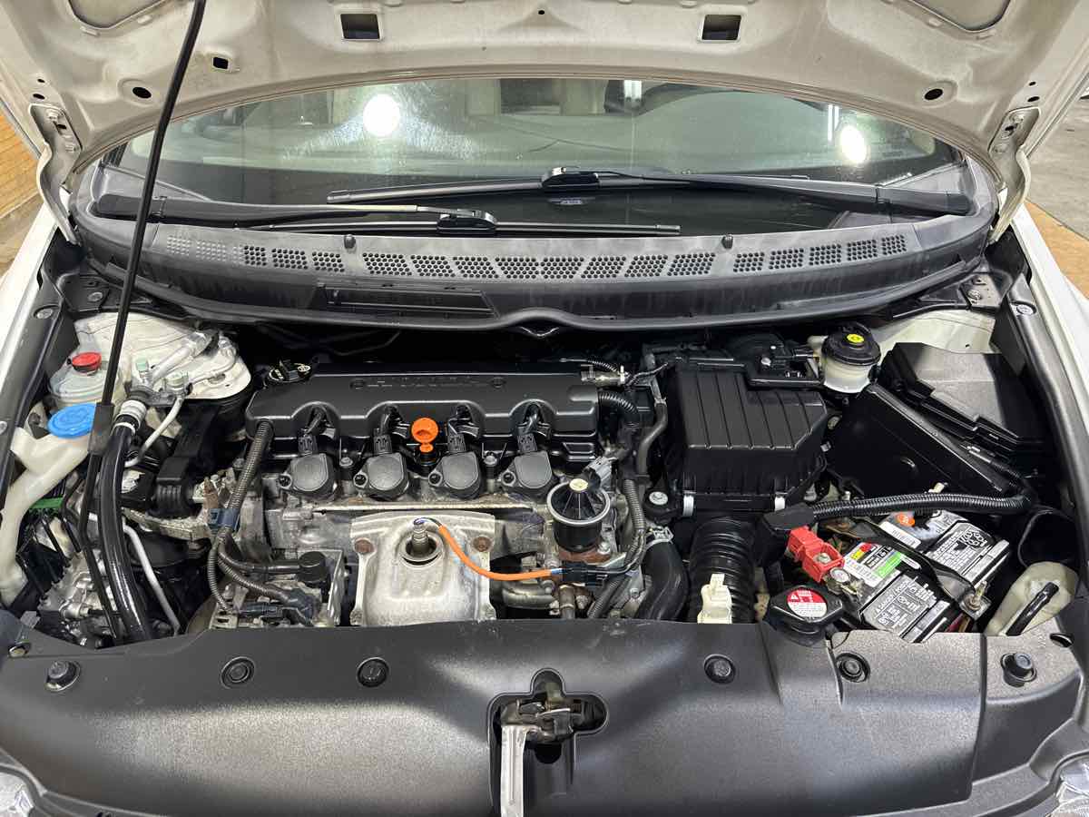 2010 Honda Civic LX photo 25
