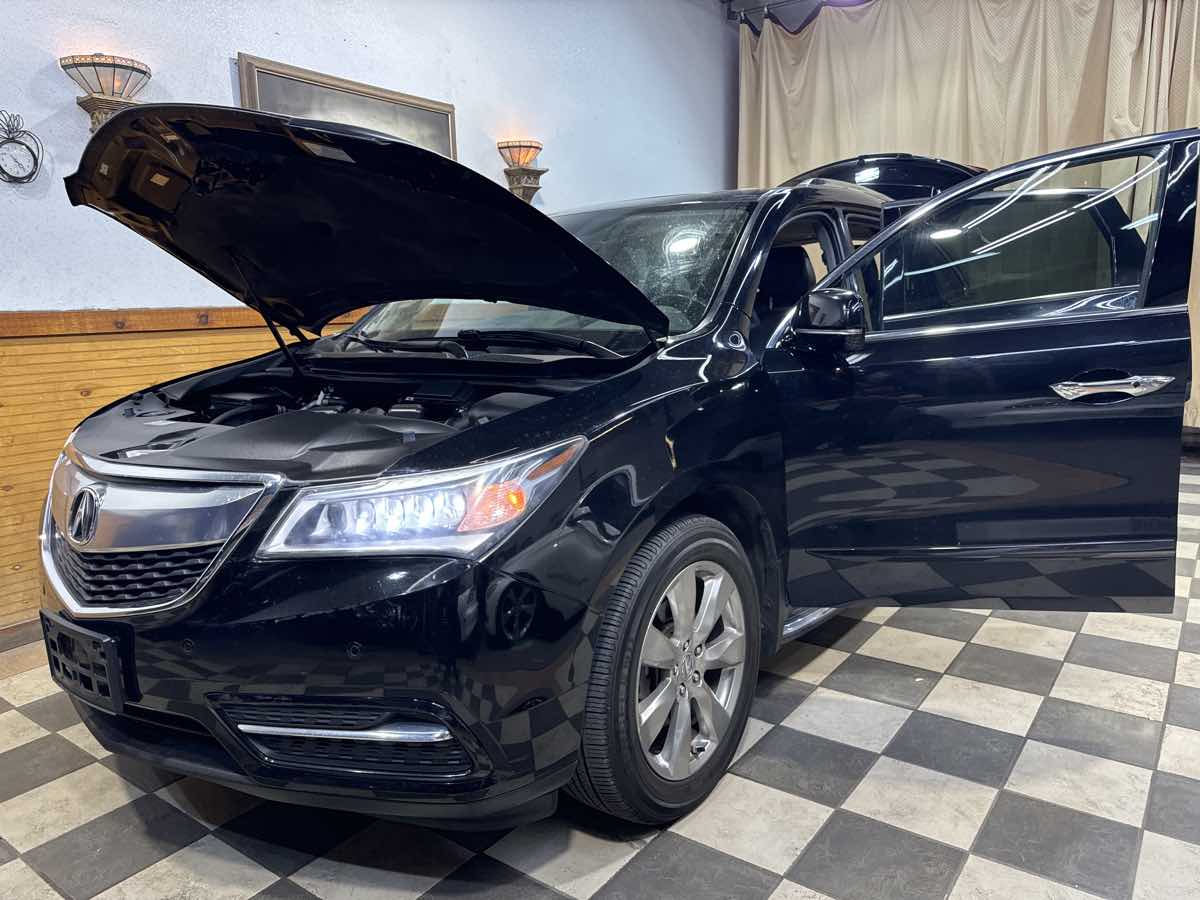 2016 Acura MDX Advance photo 9