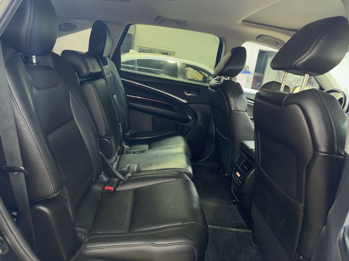 2016 Acura MDX Advance photo 24