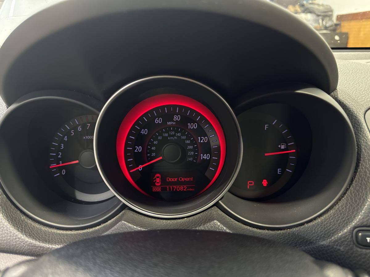 2011 Kia Forte SX photo 18