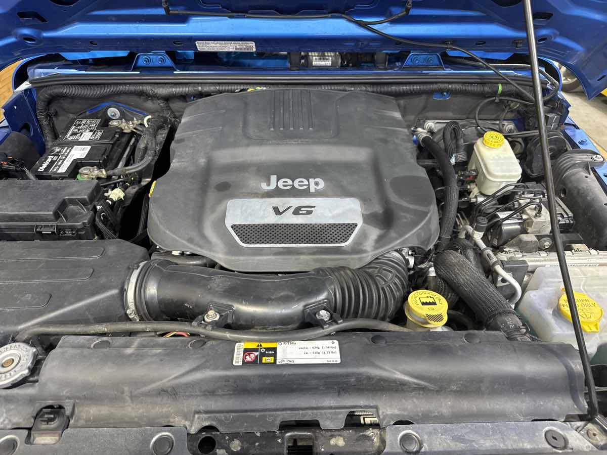 2014 Jeep Wrangler Unlimited Freedom photo 25