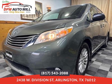 2012 Toyota Sienna XLE