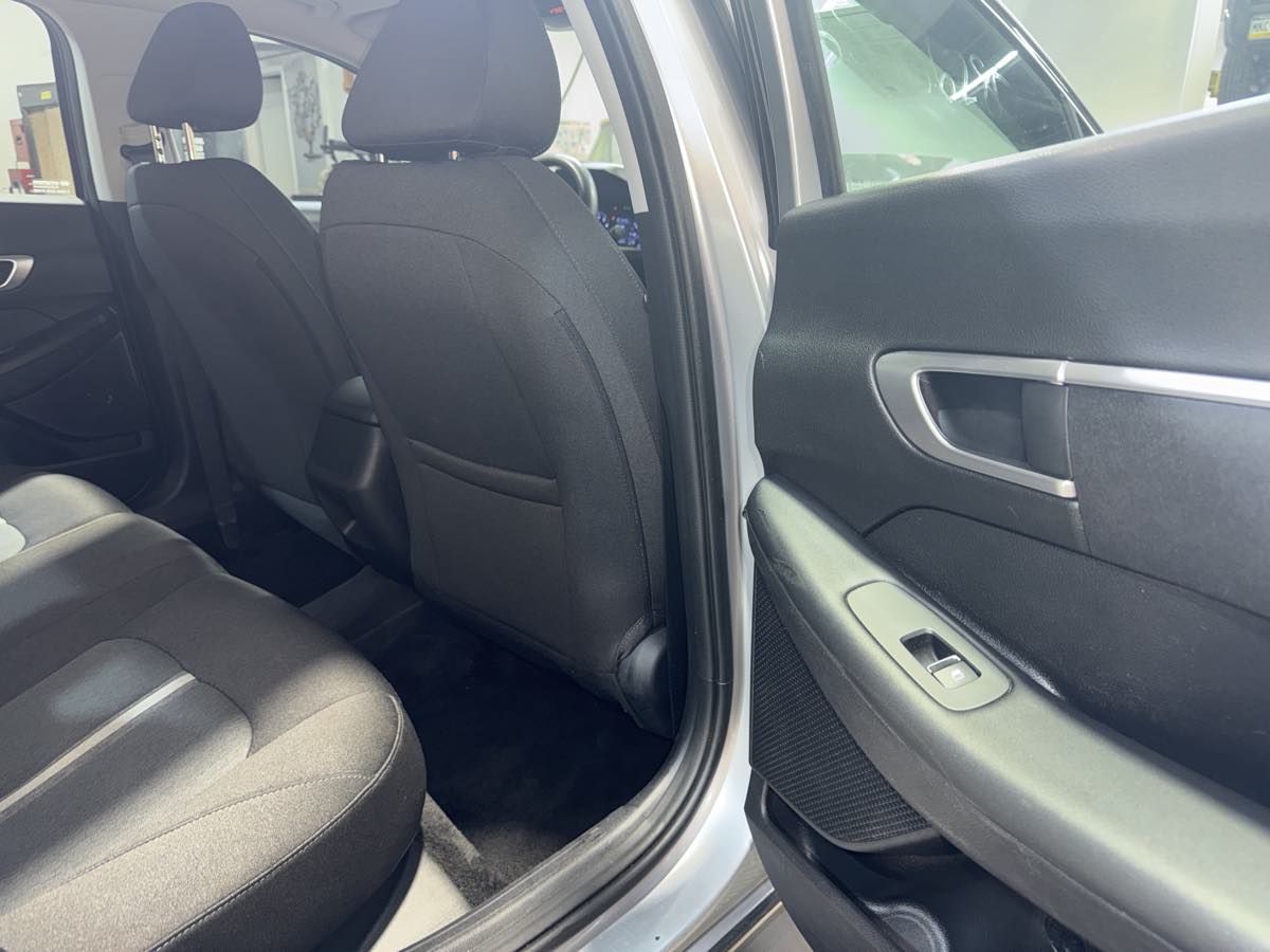 2021 Hyundai Sonata SE - Photo 24