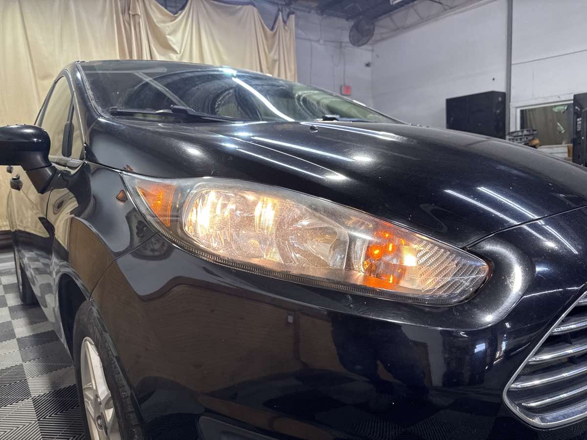 2019 Ford Fiesta SE - Photo 7