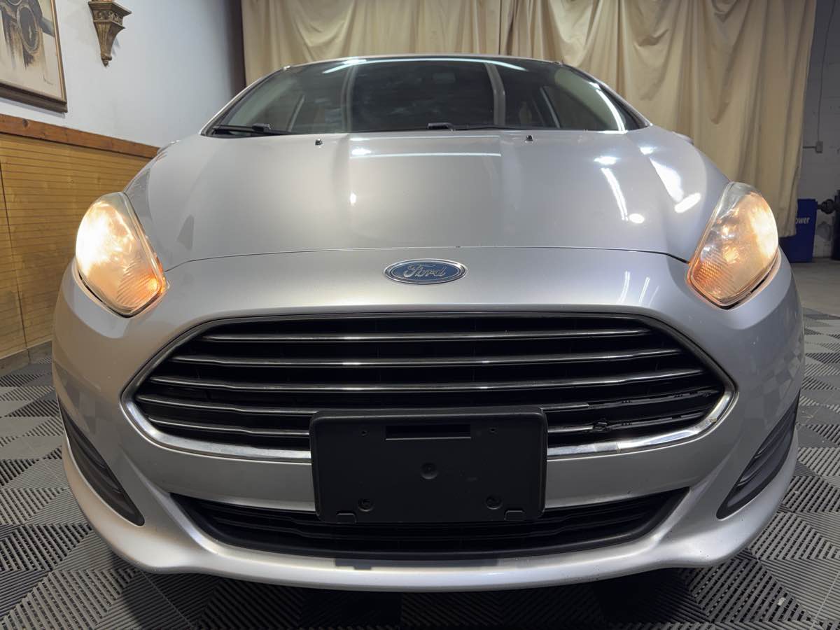 2019 Ford Fiesta SE photo 3
