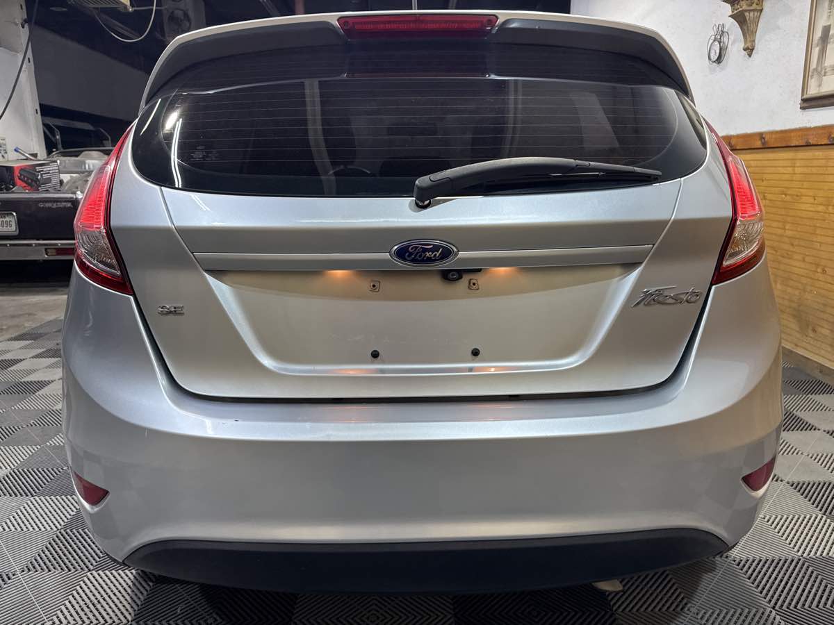2019 Ford Fiesta SE photo 4