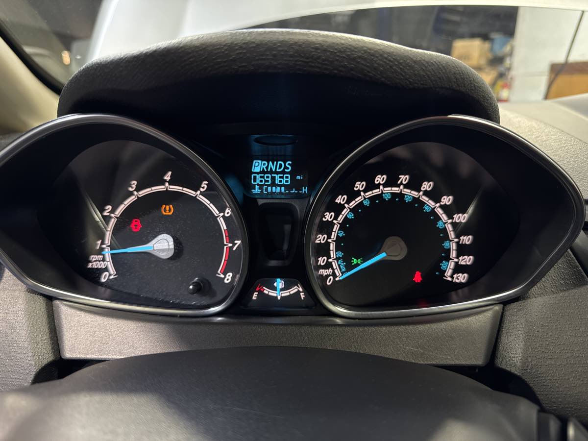 2019 Ford Fiesta SE - Photo 19