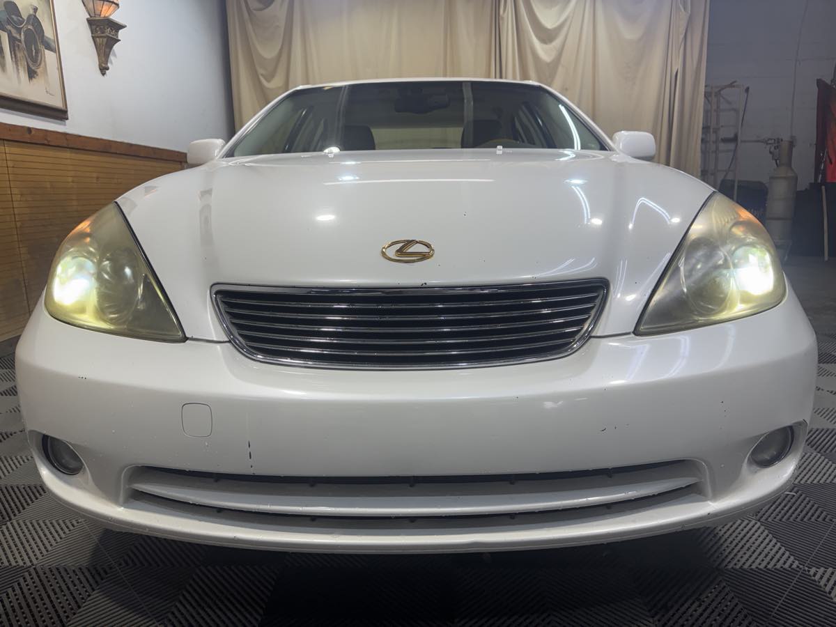 2005 Lexus ES 330 photo 3