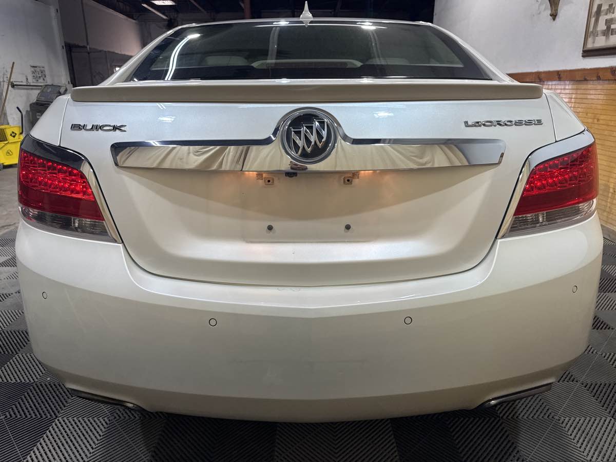 2012 Buick LaCrosse Premium photo 4