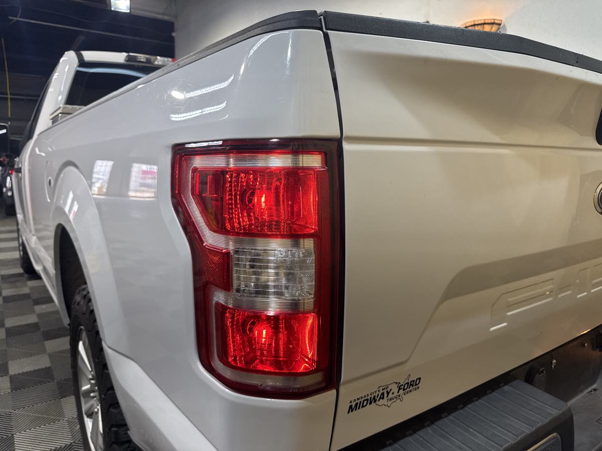 2020 Ford F-150 XL photo 9