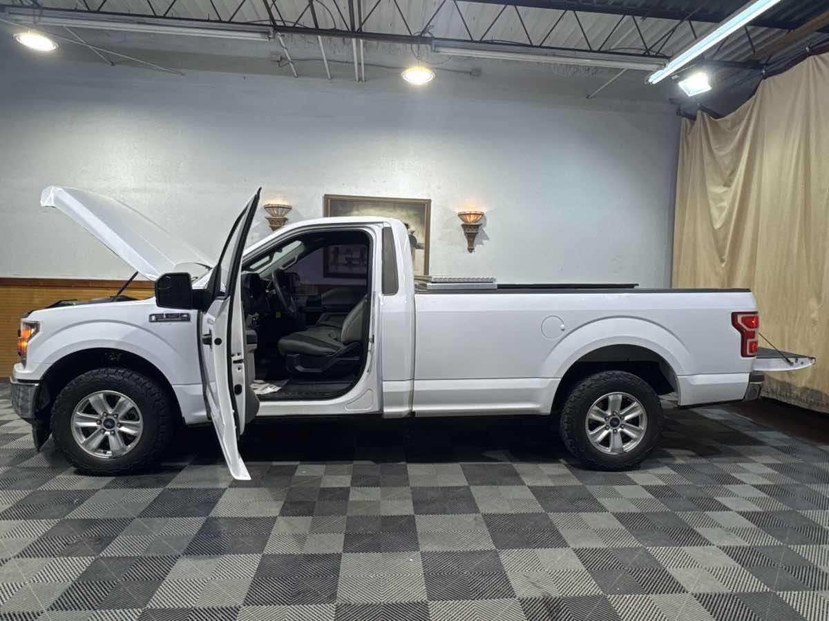 2020 Ford F-150 XL photo 12