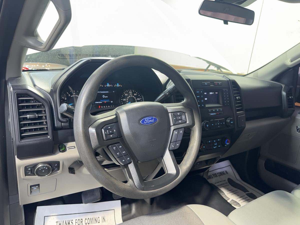 2020 Ford F-150 XL photo 17