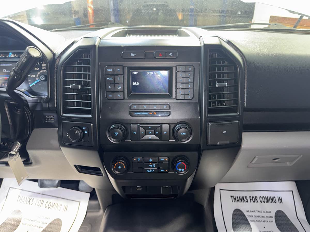 2020 Ford F-150 XL photo 20