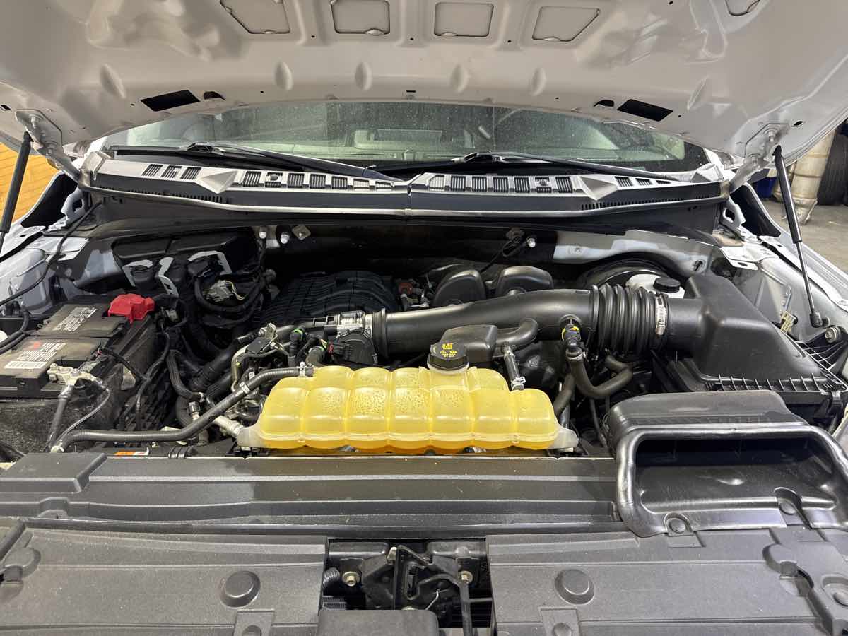 2020 Ford F-150 XL photo 26