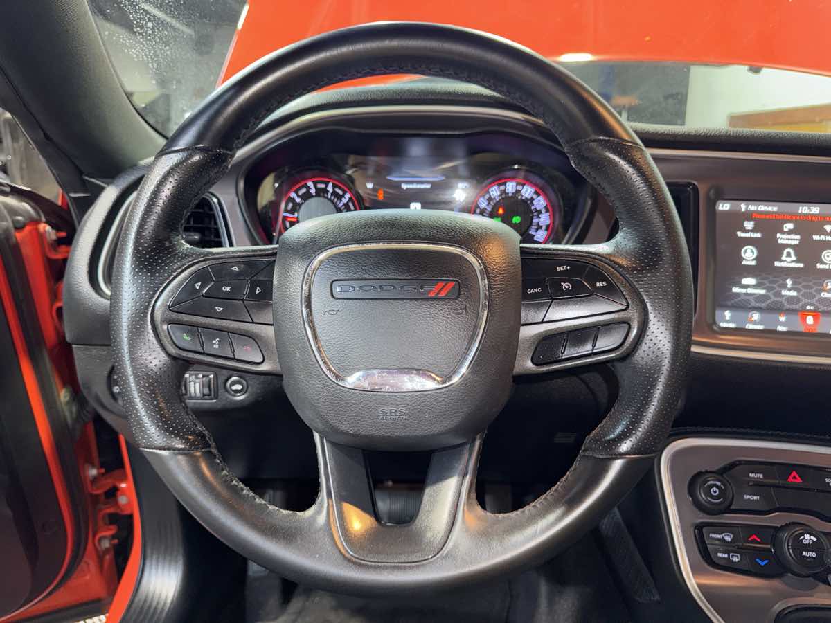 2022 Dodge Challenger SXT - Photo 19