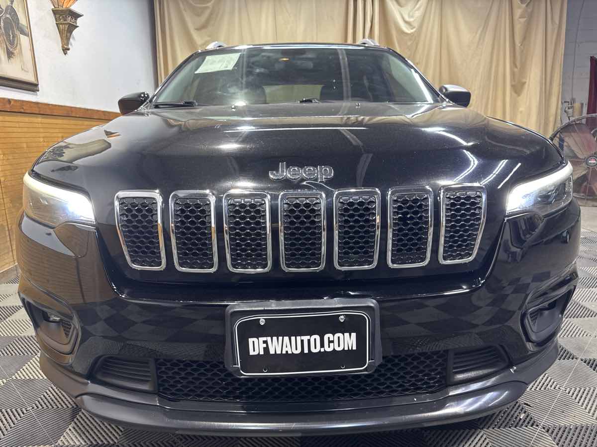 2019 Jeep Cherokee Latitude photo 3
