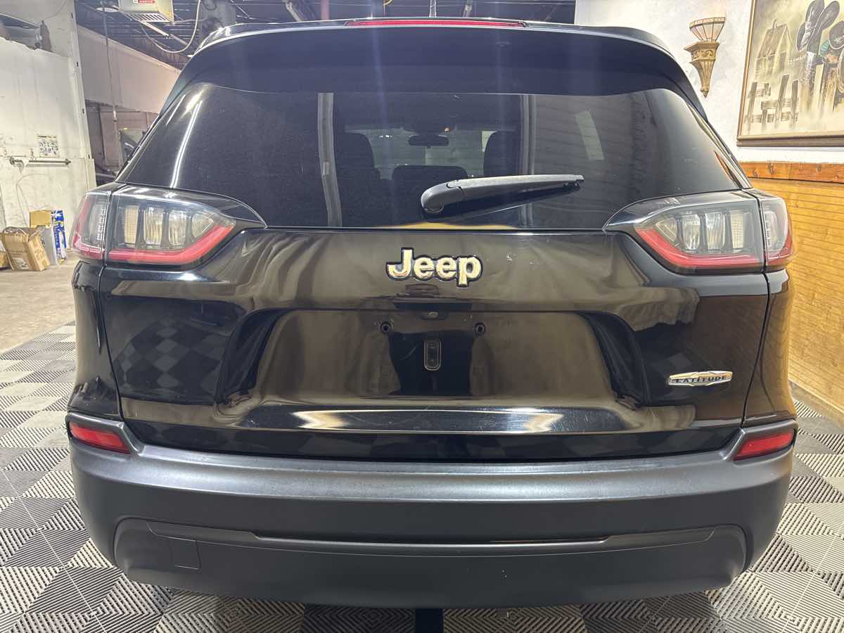 2019 Jeep Cherokee Latitude photo 4