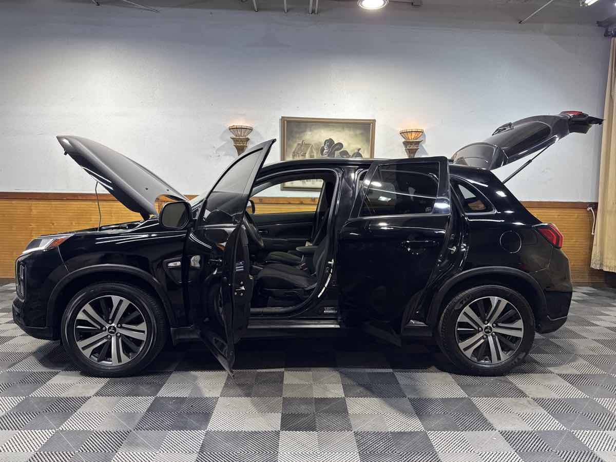 2022 Mitsubishi Outlander Sport ES photo 11