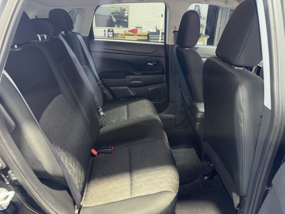 2022 Mitsubishi Outlander Sport ES photo 22