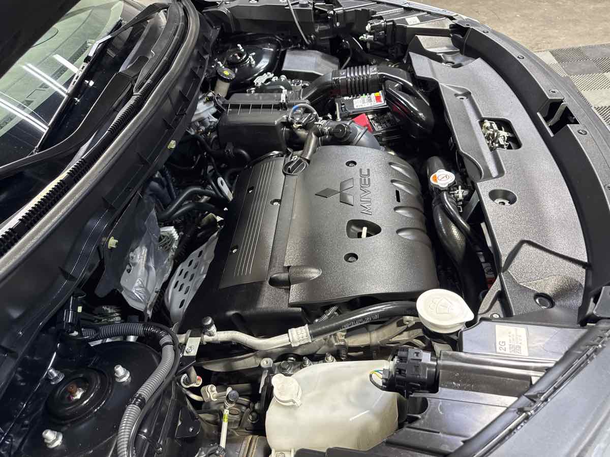 2022 Mitsubishi Outlander Sport ES photo 25