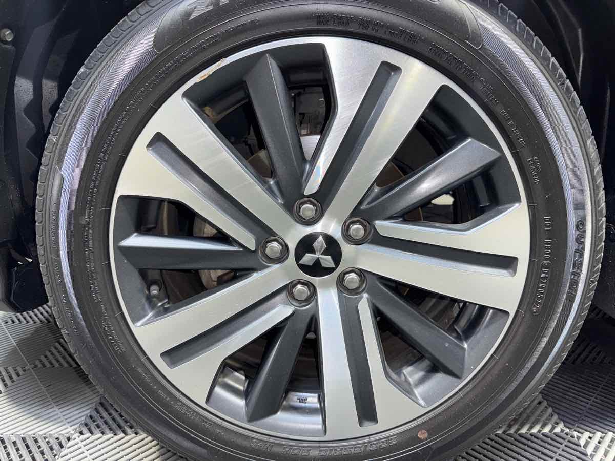 2022 Mitsubishi Outlander Sport ES photo 28