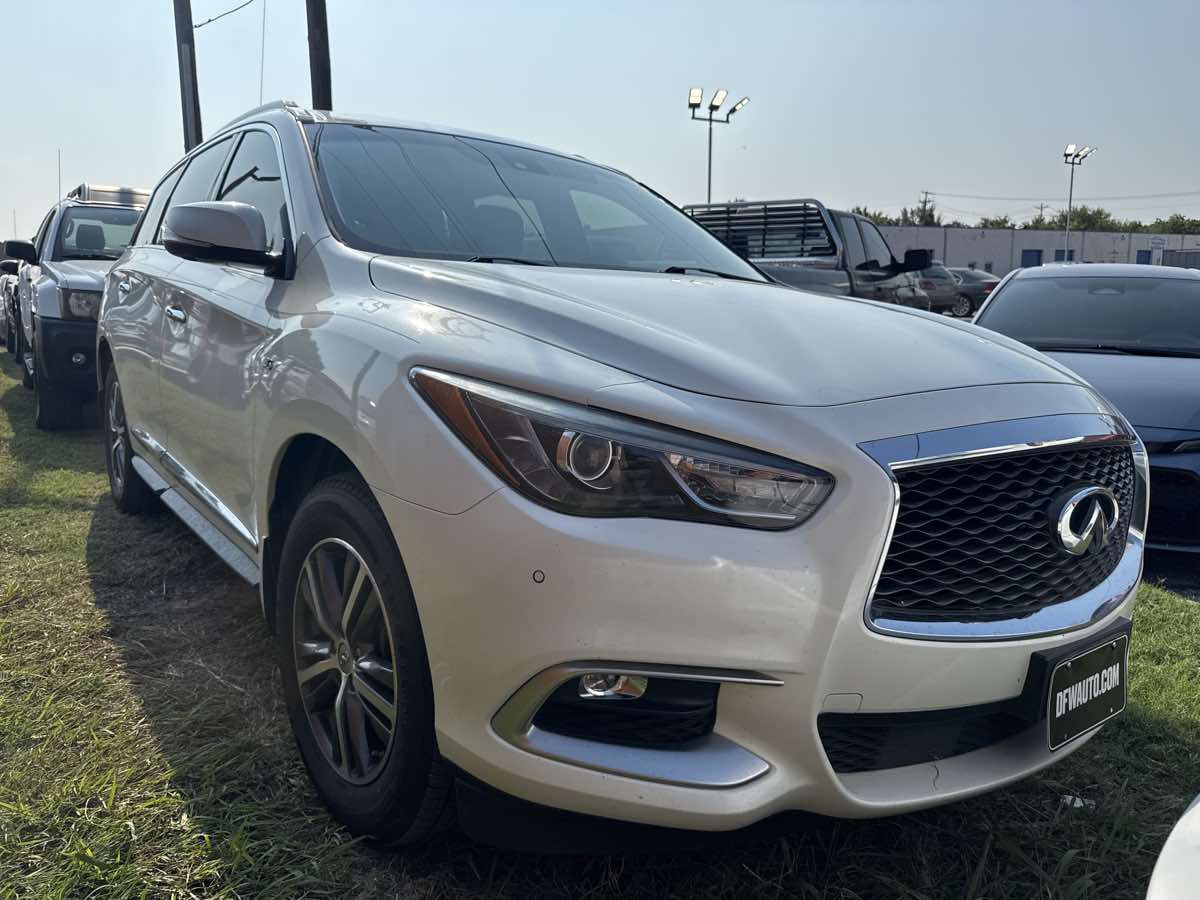2016 Infiniti QX60 photo 2