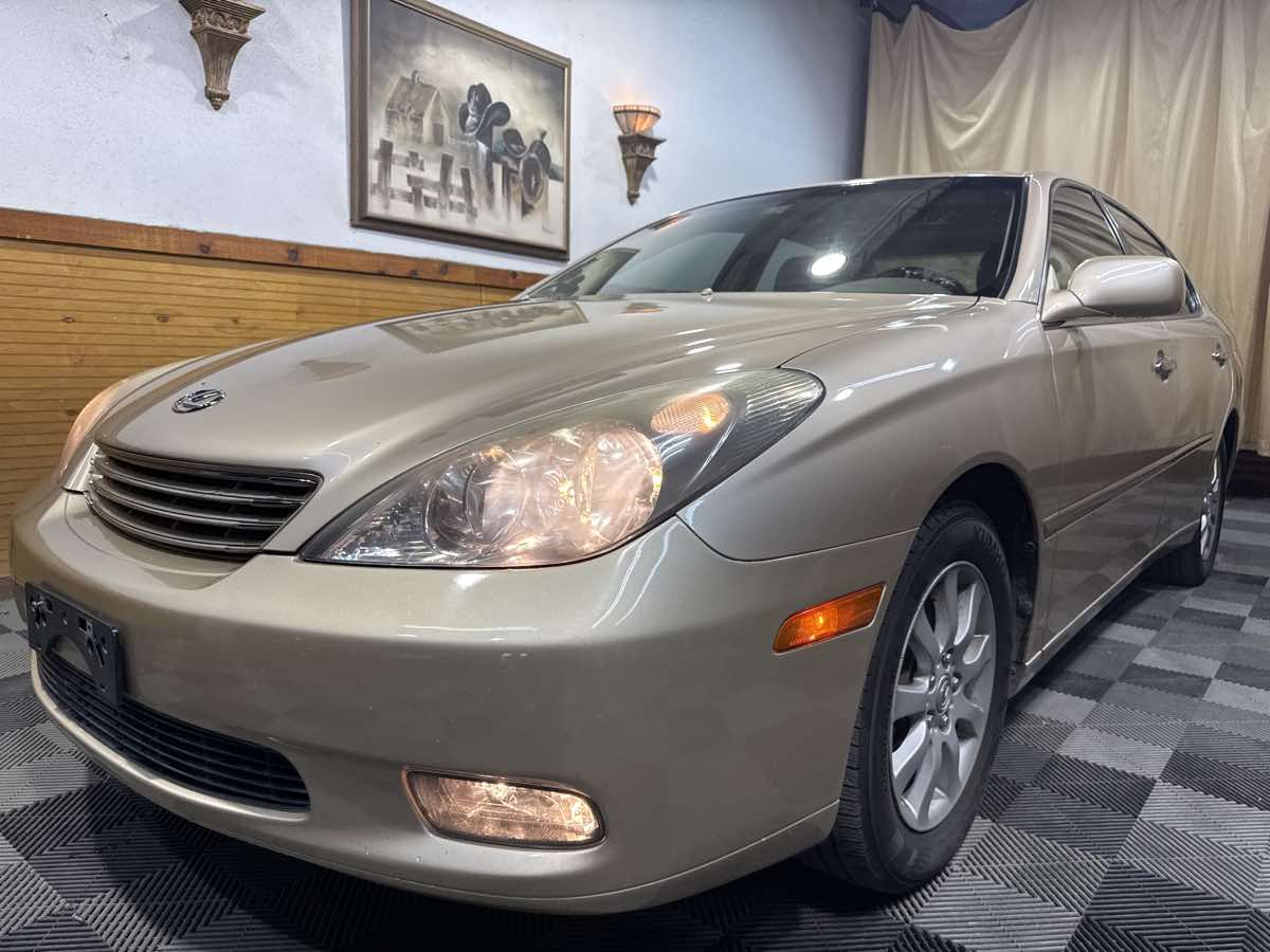 2004 Lexus ES 330