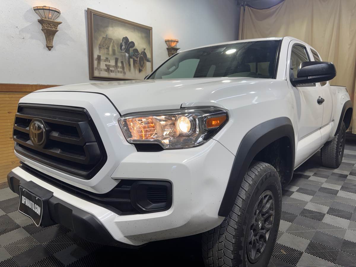 2020 Toyota Tacoma SR photo 5