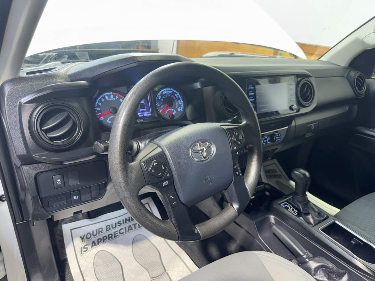 2020 Toyota Tacoma SR photo 17