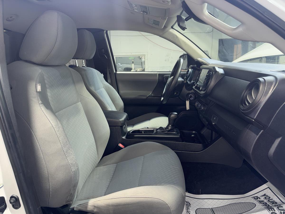 2020 Toyota Tacoma SR photo 24