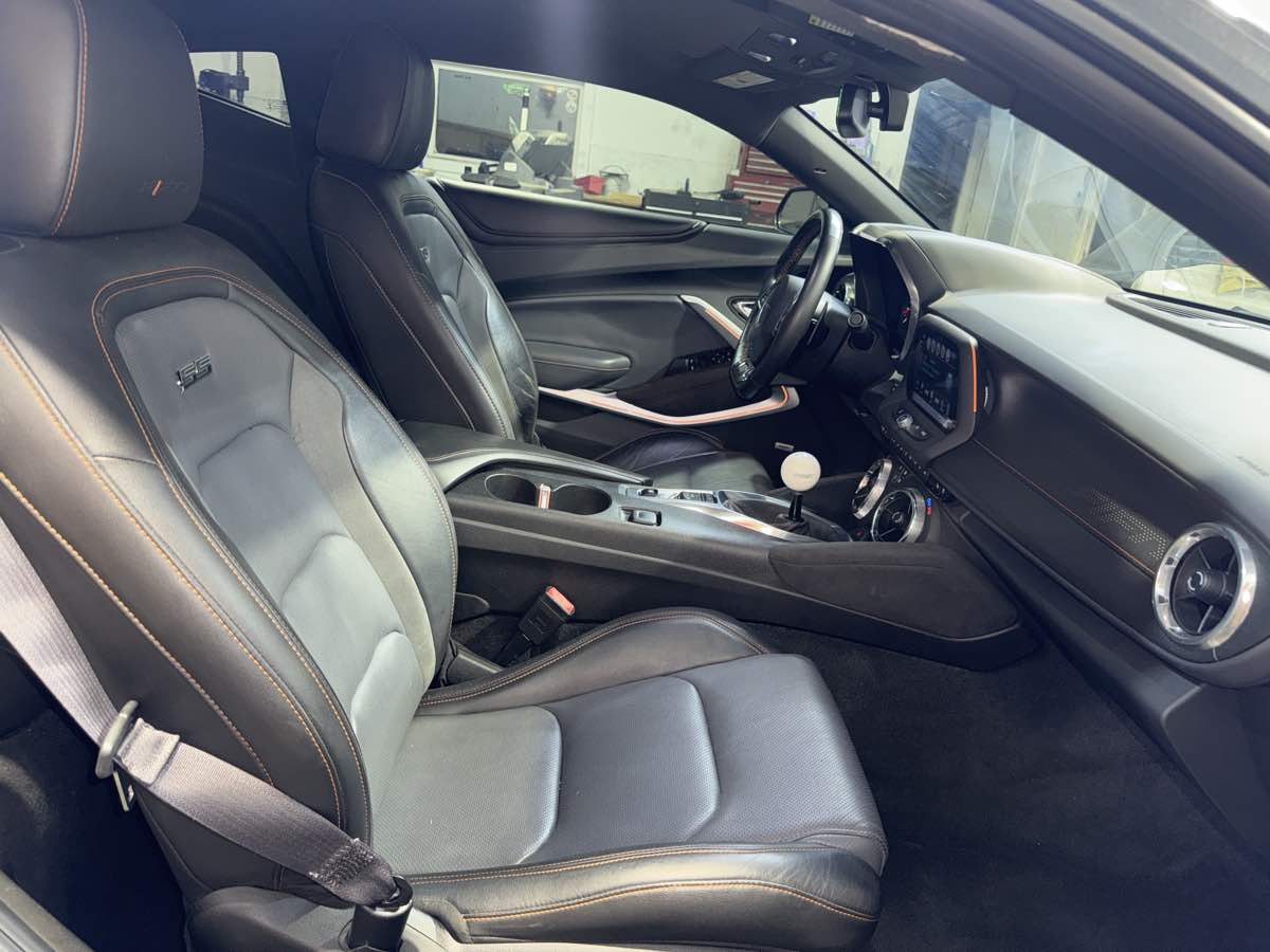 2017 Chevrolet Camaro 2SS photo 24