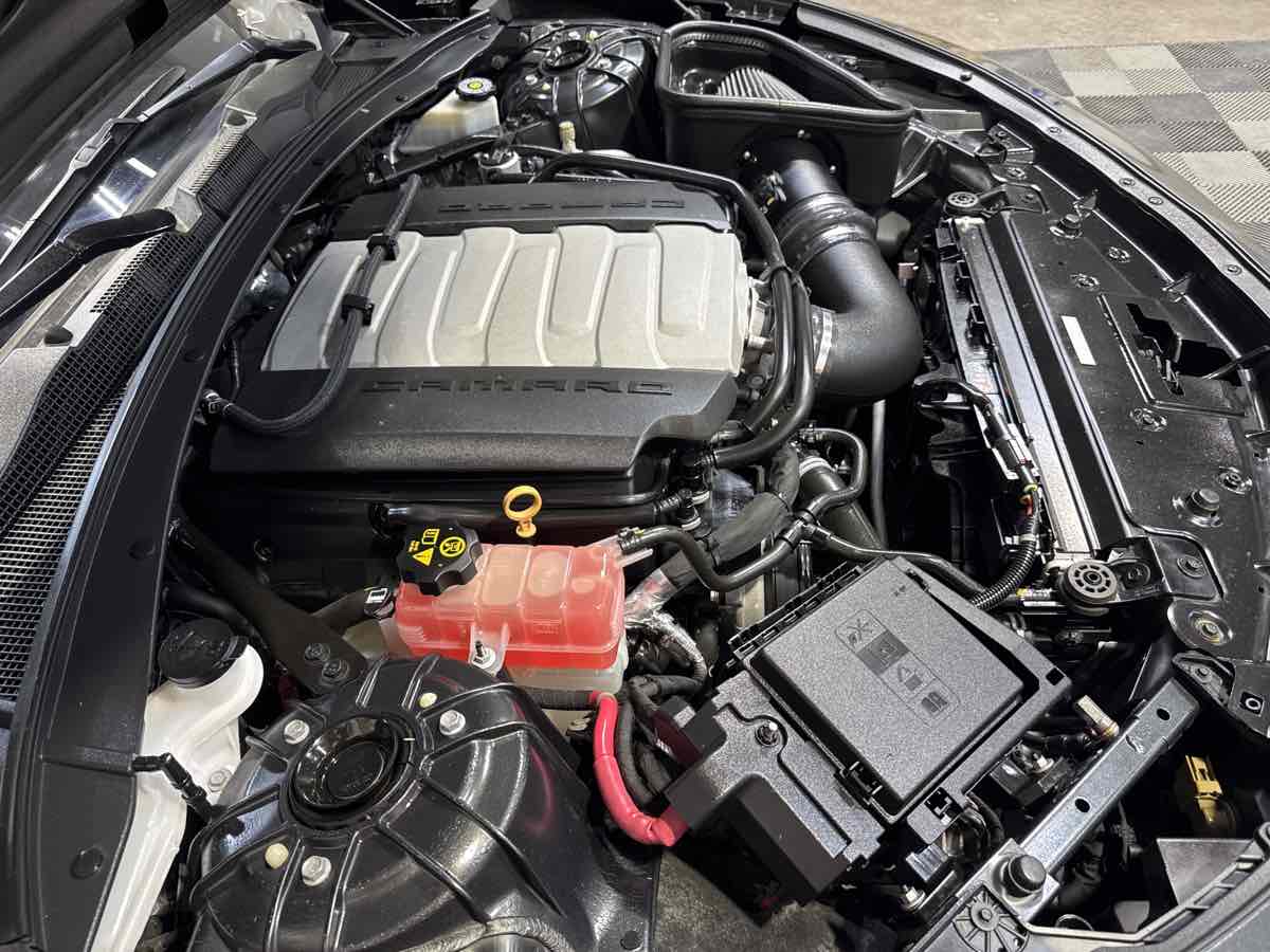 2017 Chevrolet Camaro 2SS photo 26