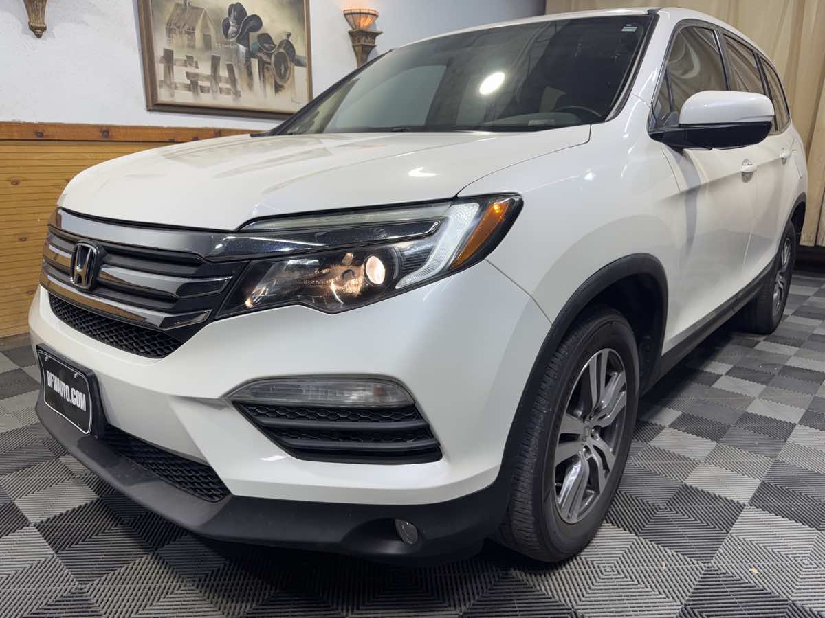 2016 Honda Pilot EX-L photo 4