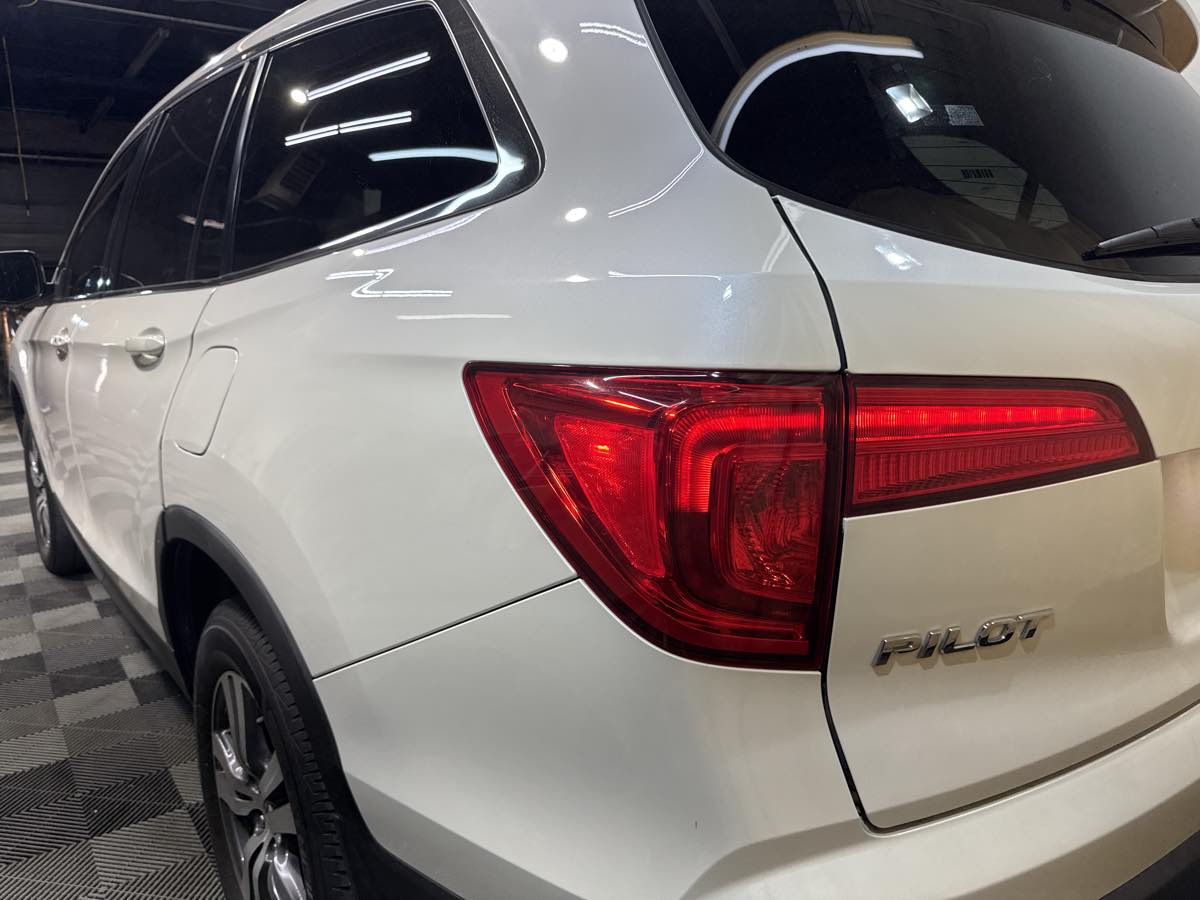 2016 Honda Pilot EX-L - Photo 9