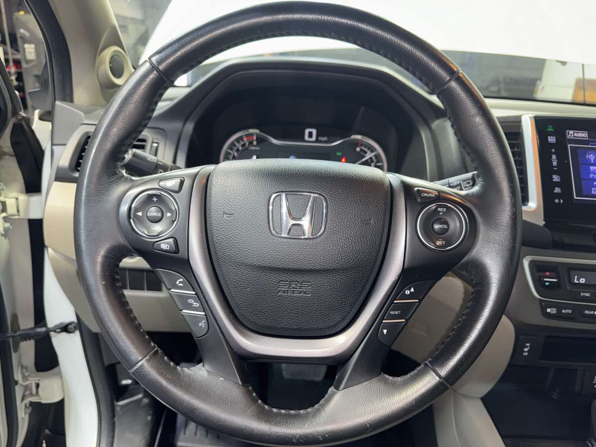 2016 Honda Pilot EX-L - Photo 19