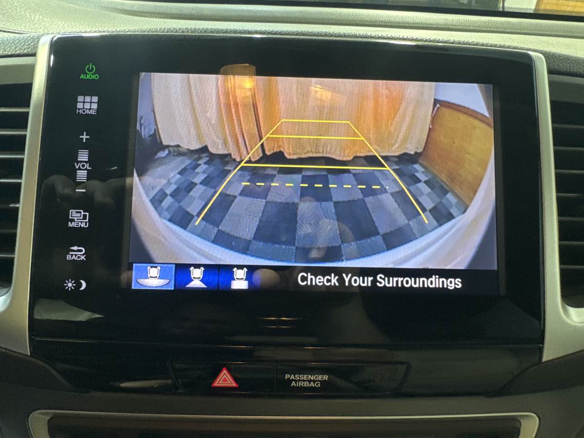 2016 Honda Pilot EX-L - Photo 21