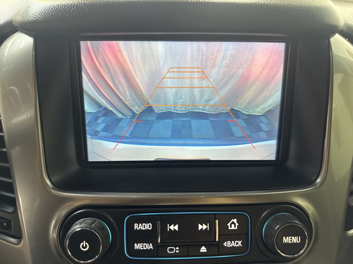 2016 Chevrolet Suburban LT photo 21