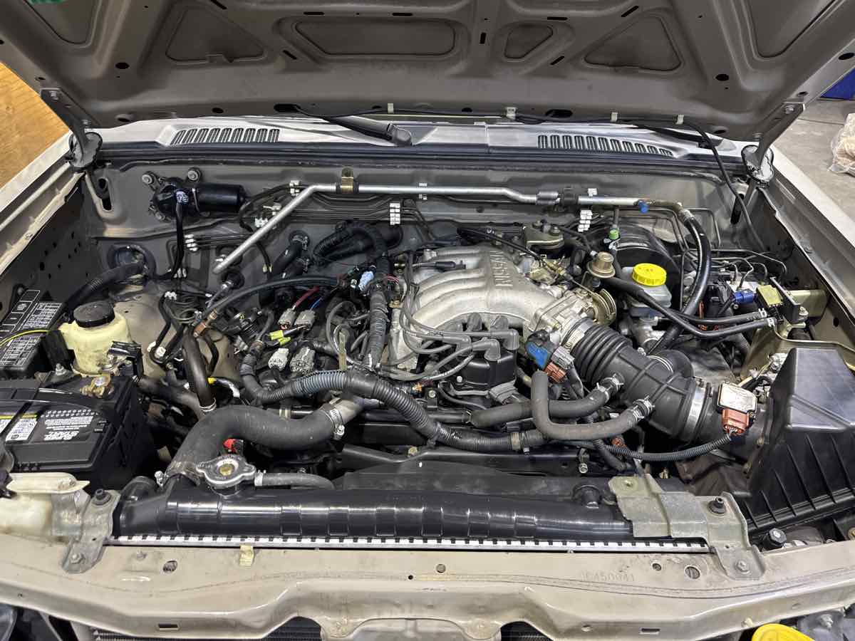 2003 Nissan Frontier XE photo 27