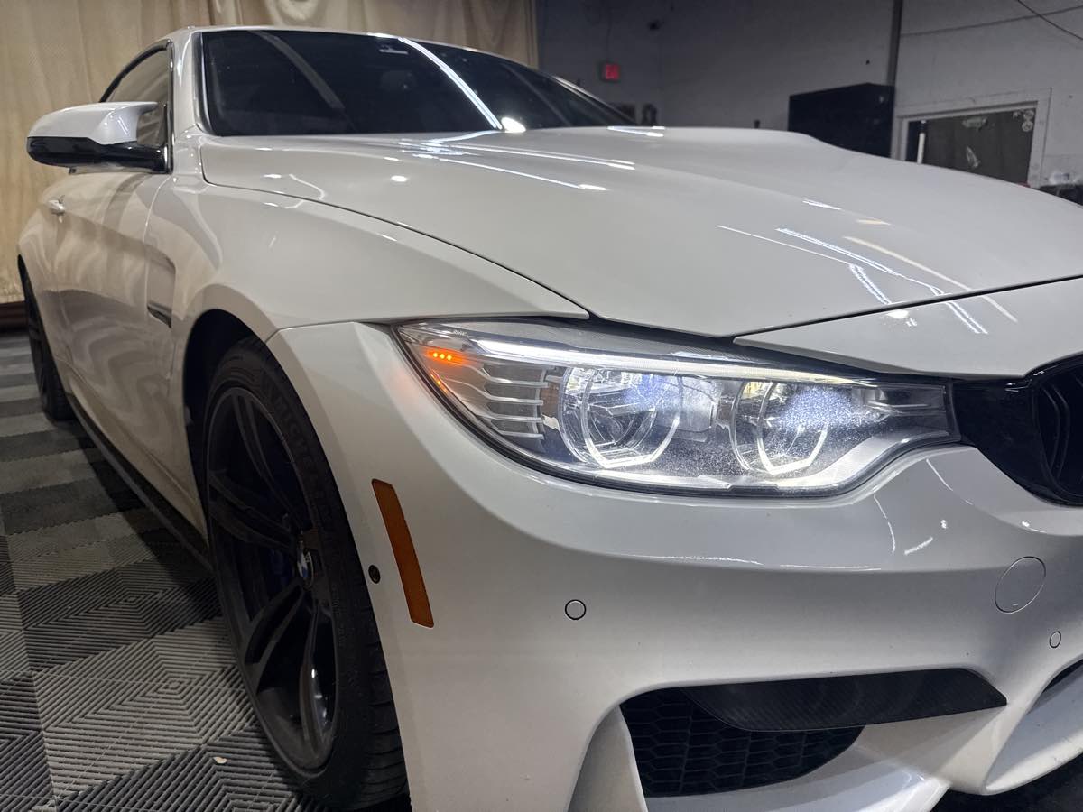 2015 Bmw M4 Convertible photo 6