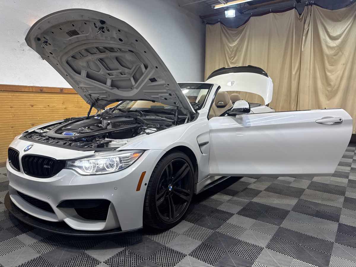 2015 Bmw M4 Convertible photo 10