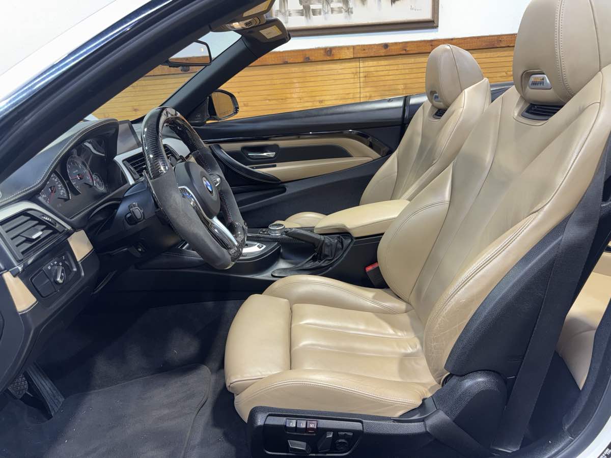 2015 Bmw M4 Convertible photo 15