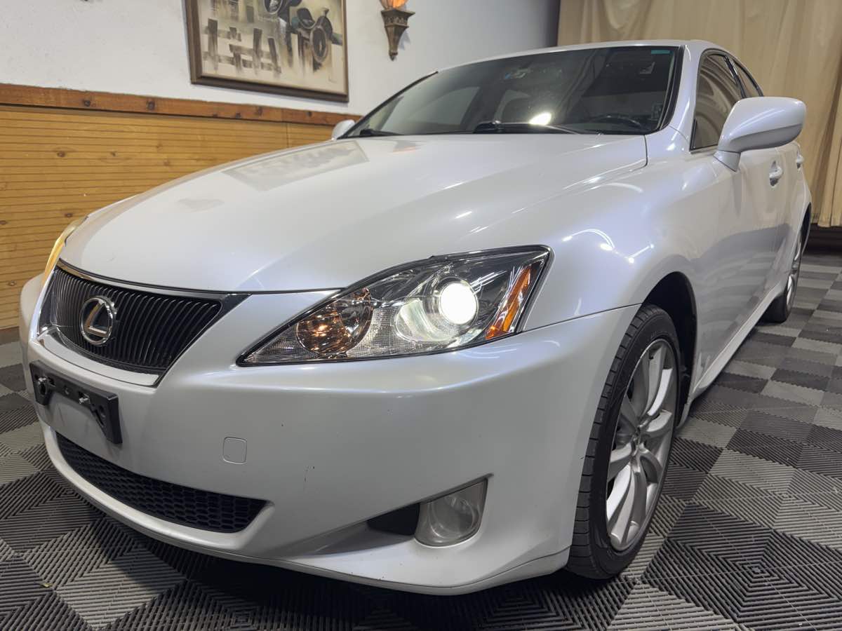 2008 Lexus IS 250 AWD photo 5
