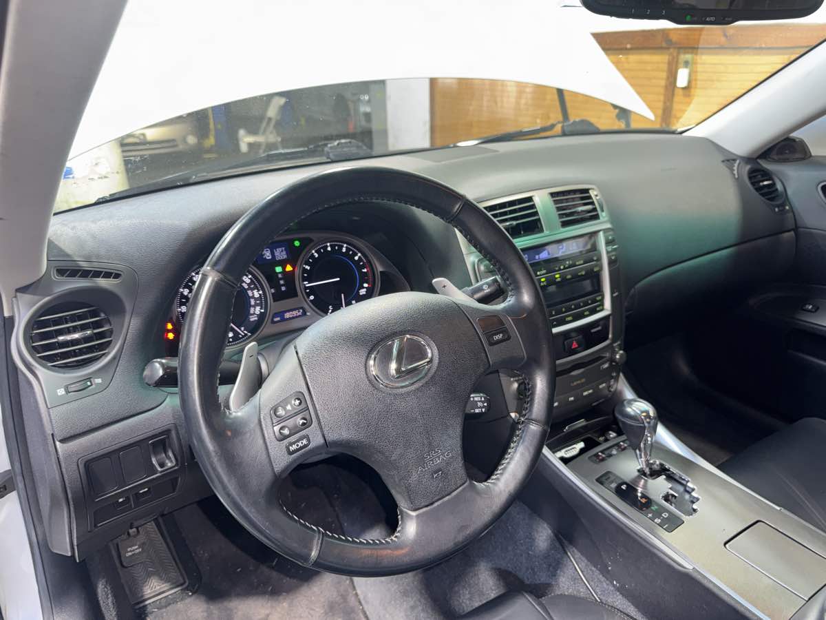 2008 Lexus IS 250 AWD photo 14