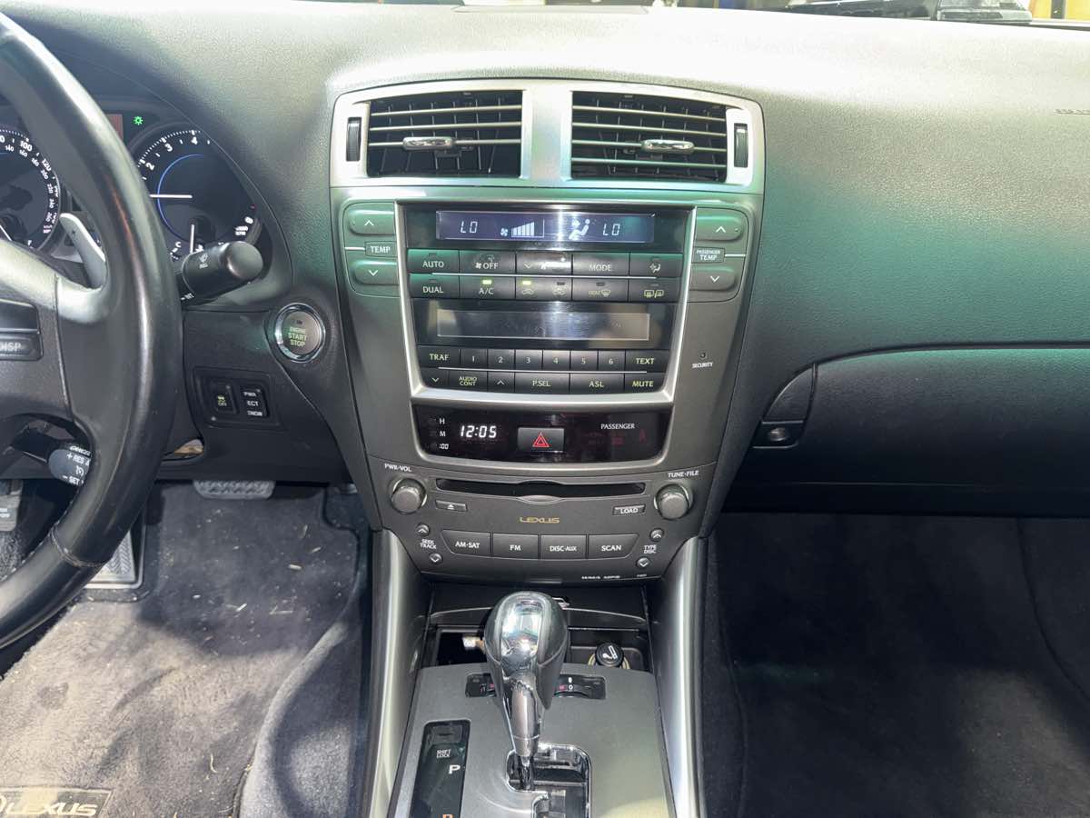 2008 Lexus IS 250 AWD photo 16