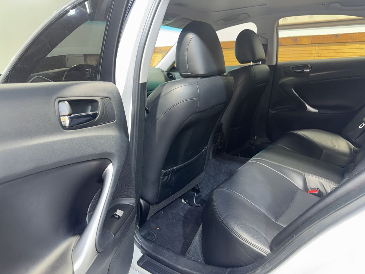 2008 Lexus IS 250 AWD photo 18