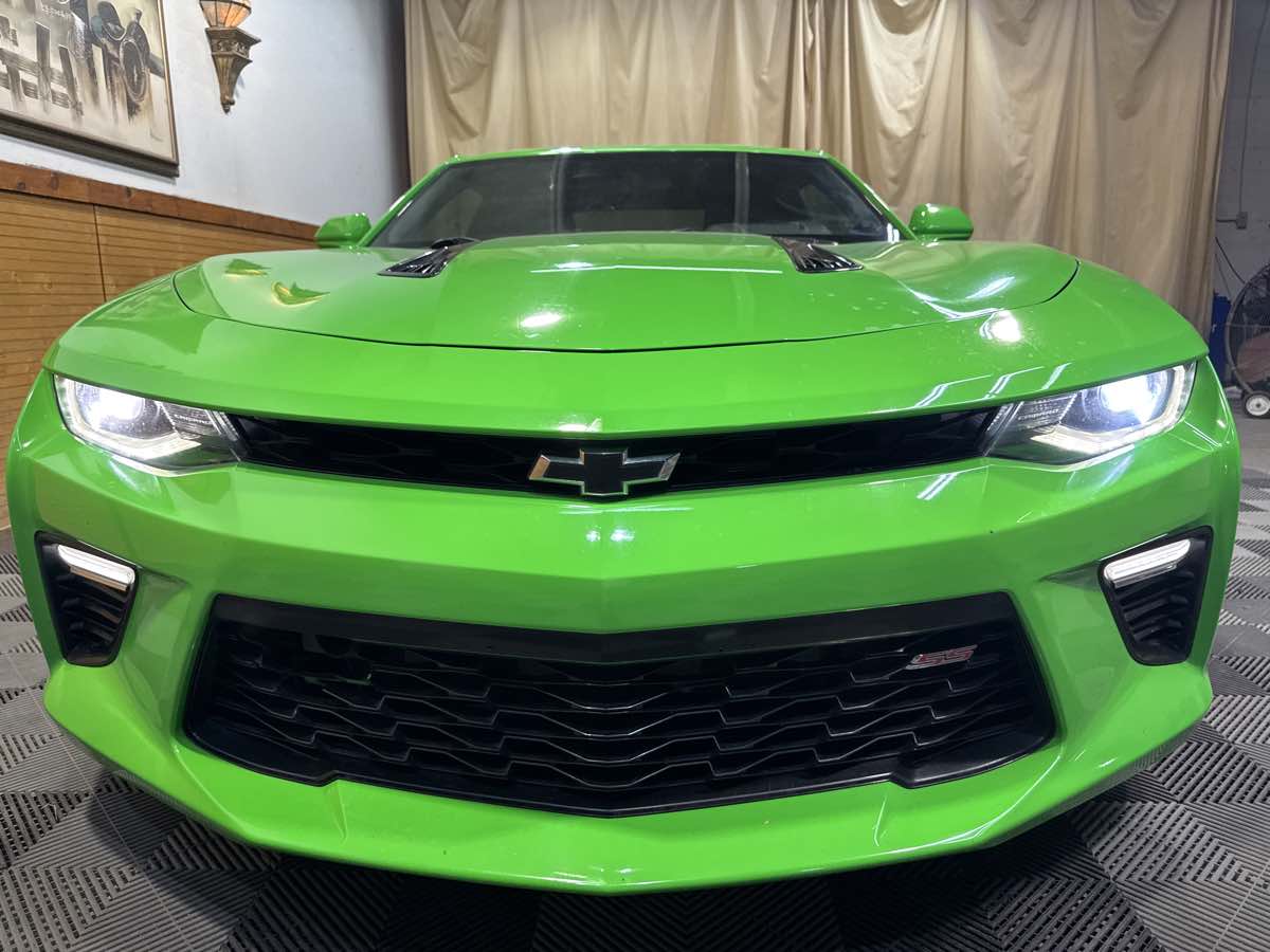 2017 Chevrolet Camaro 2SS photo 3