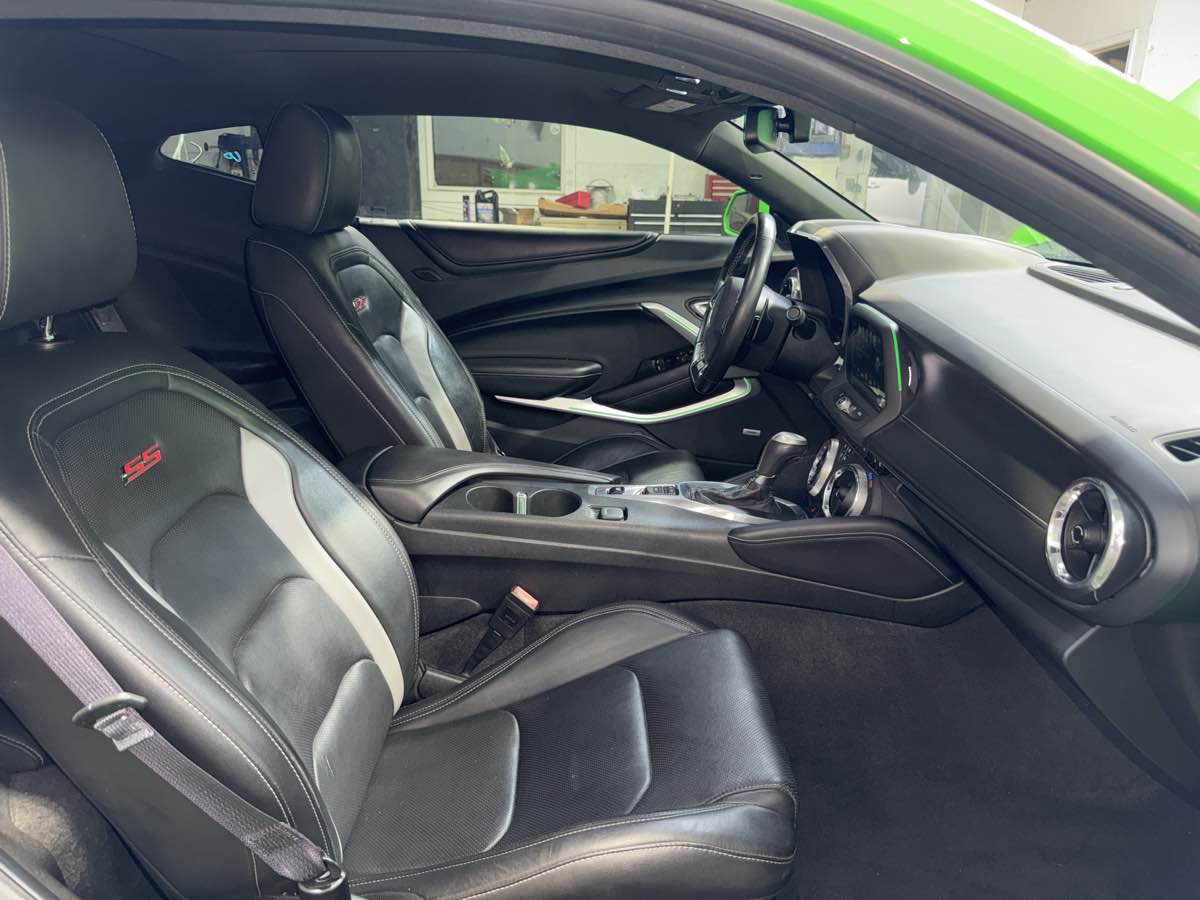 2017 Chevrolet Camaro 2SS photo 23