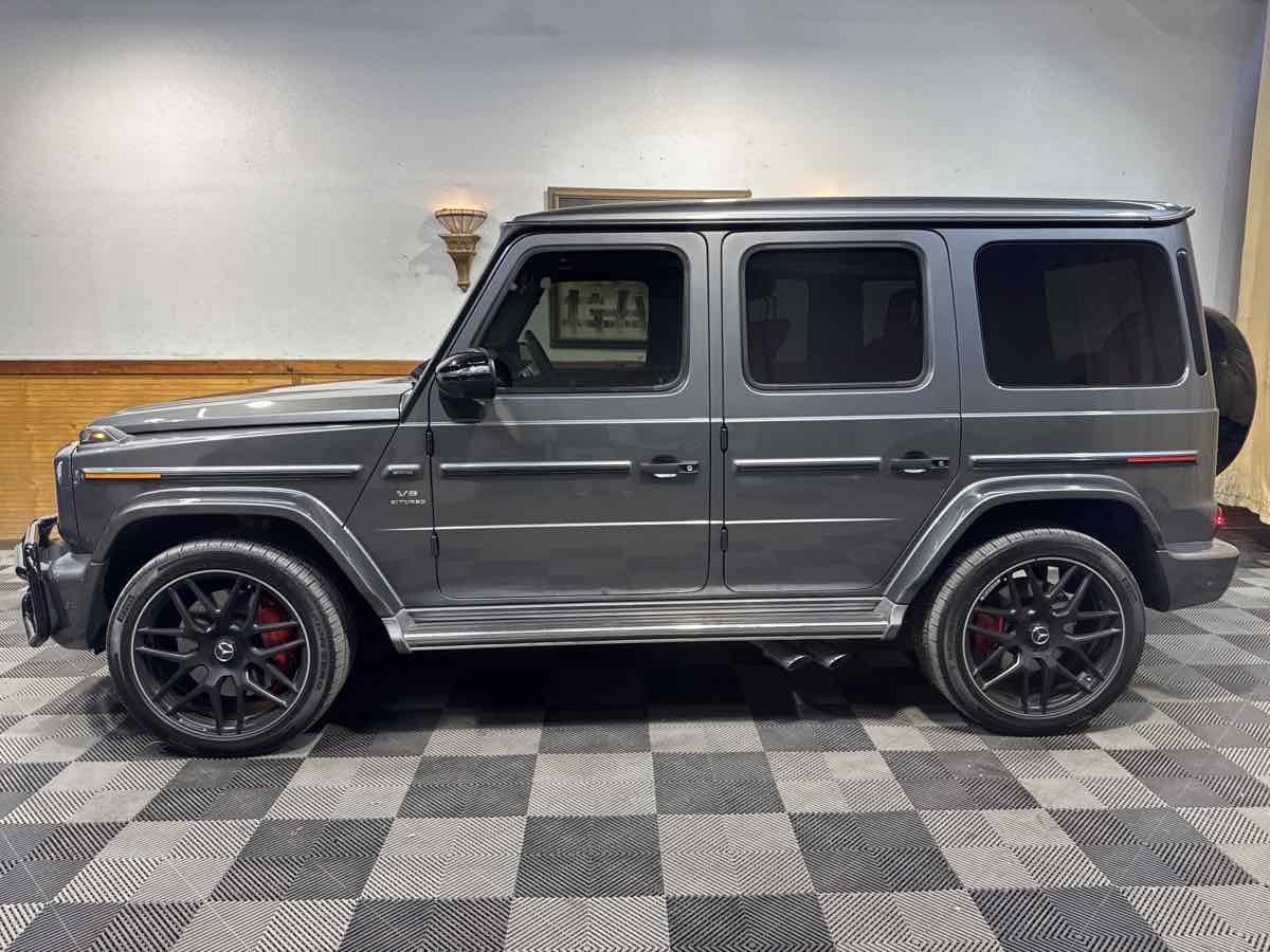 2021 Mercedes Benz G AMG 63 photo 2